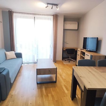 Szlak 50 By Homeprime Краков Экстерьер фото