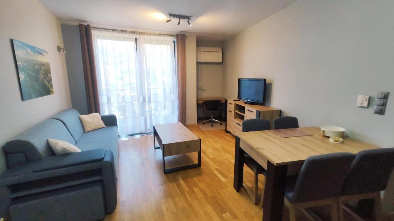 Szlak 50 By Homeprime Краков Экстерьер фото
